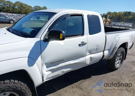 2008 Toyota Tacoma Base V6 из США, поврежденный, VIN 5TEUU42N68Z573406